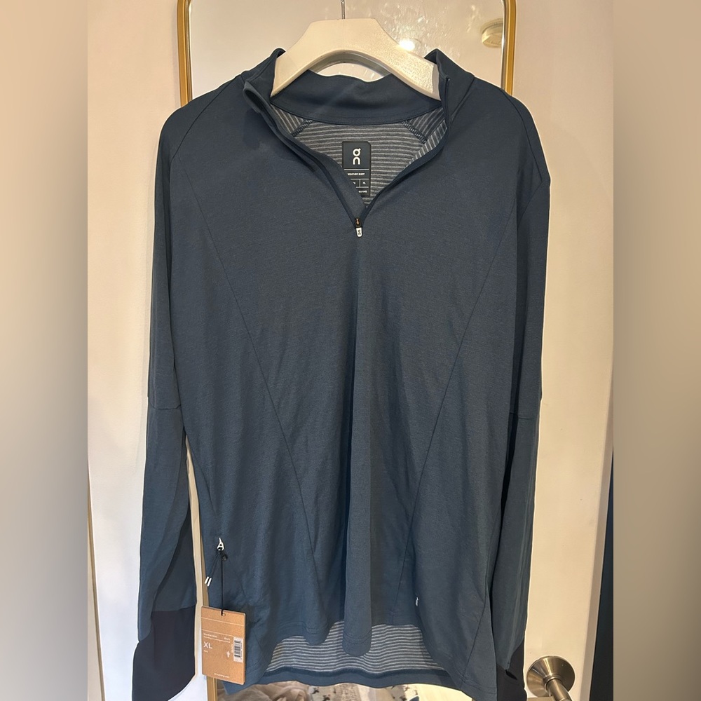 On Running Mens XL athletic Tri-zip blue XL slim workout half zip shirt